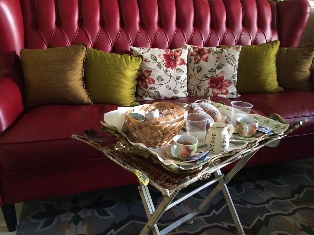 روتيليانو Suite Carducci B&B - Residence المظهر الخارجي الصورة